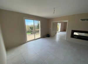 Intérieur dune maison rénovée