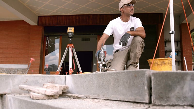iniezioni-resine-espandenti-sollevamento-pavimenti