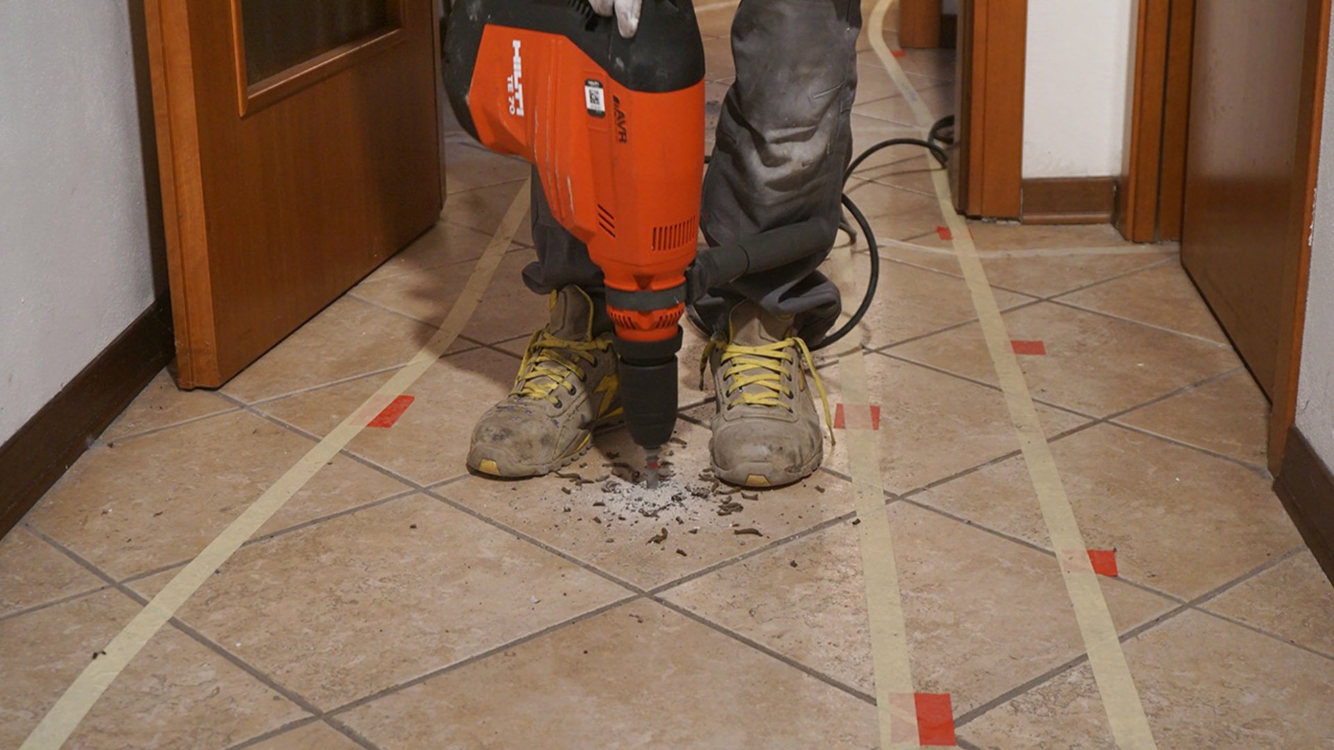 perforazione pavimentazione uretek