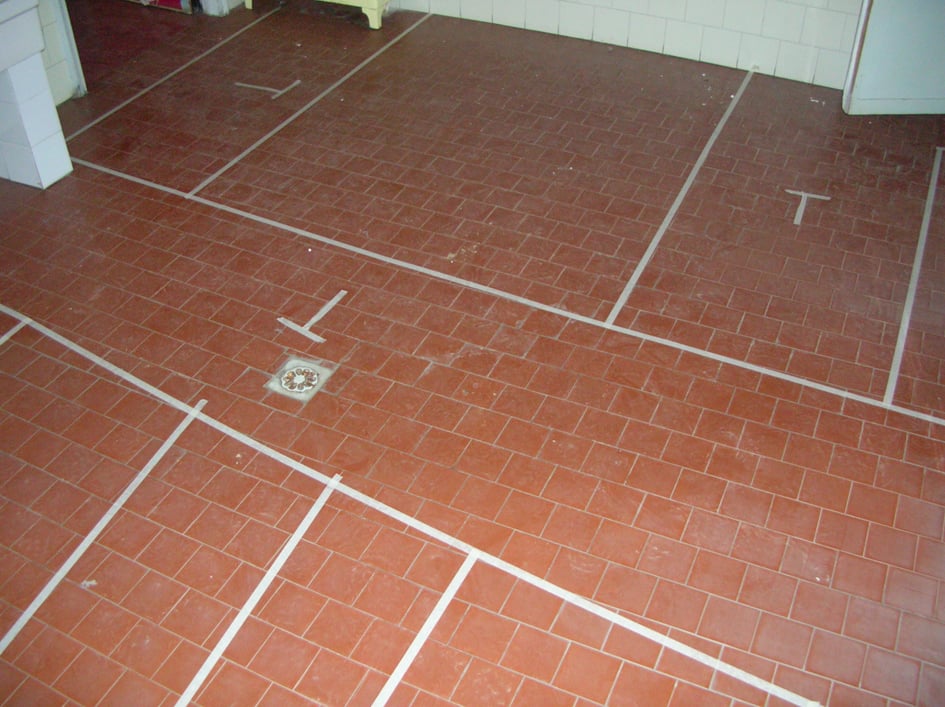 cedimento pavimentazione scuola