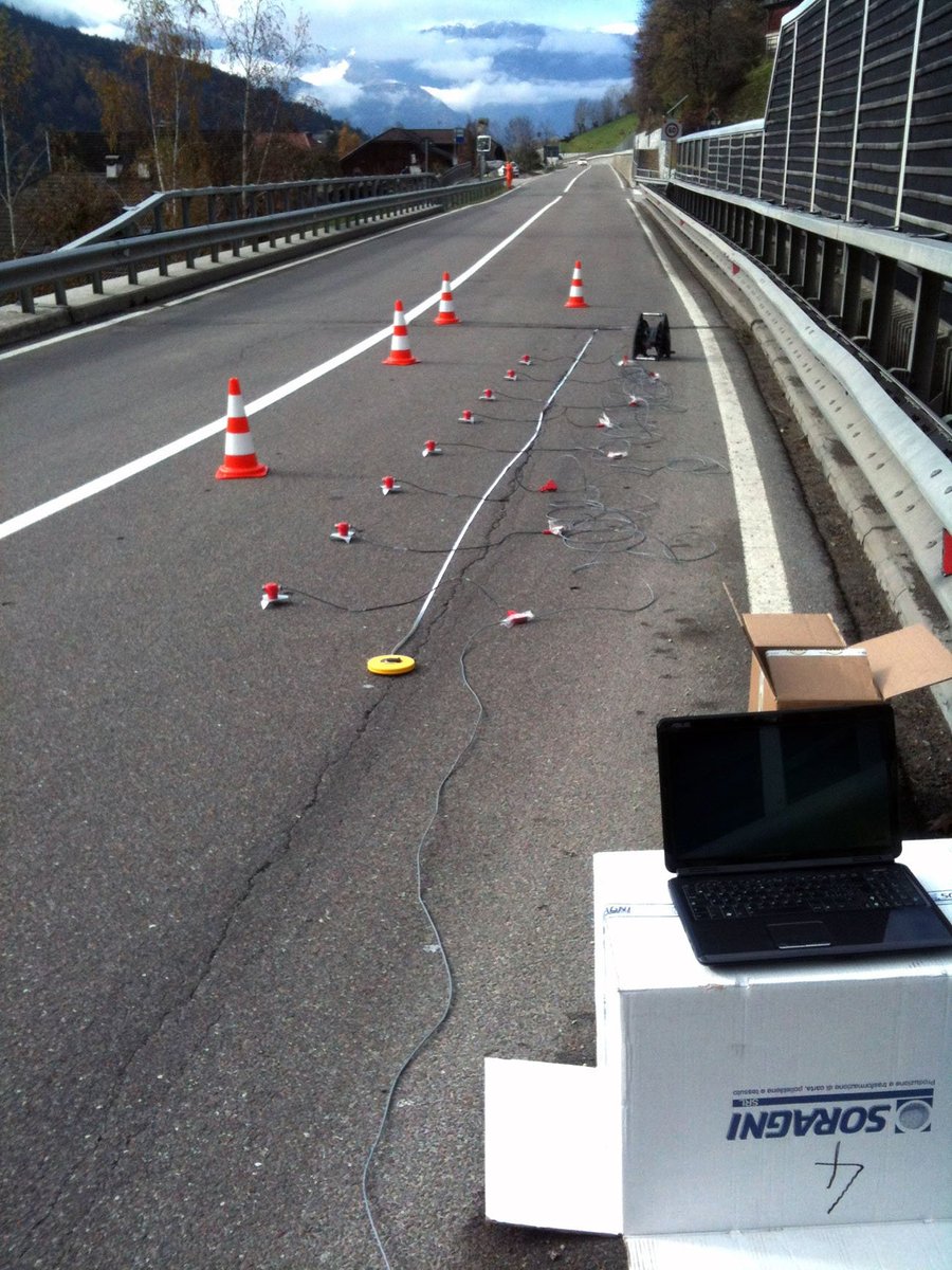 avvallamenti fenditure pavimentazione stradale