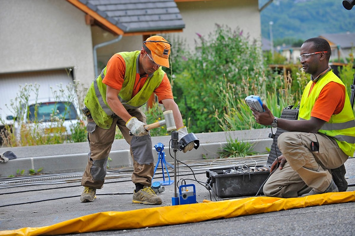 asfalto dissestato cedimento terreno di fondazione
