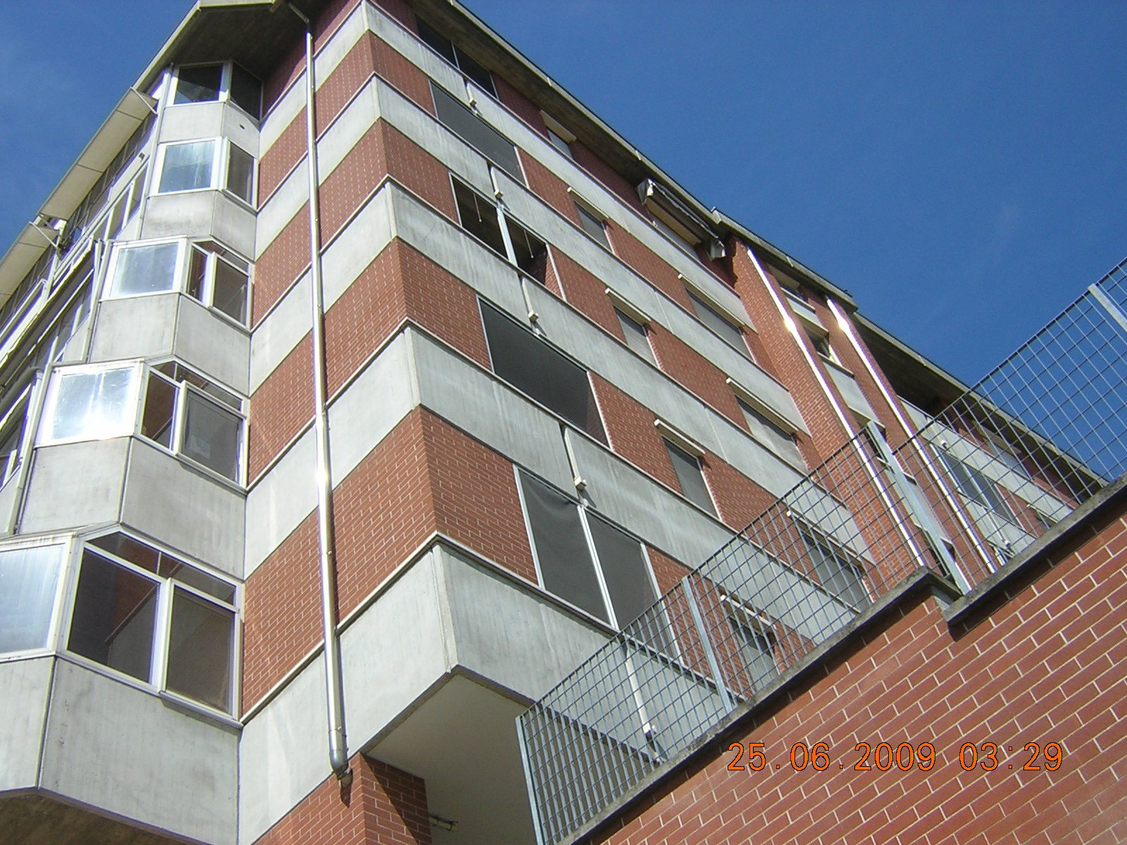 consolidamento fondazioni condominio la perla-valenza con iniezioni resina espandente