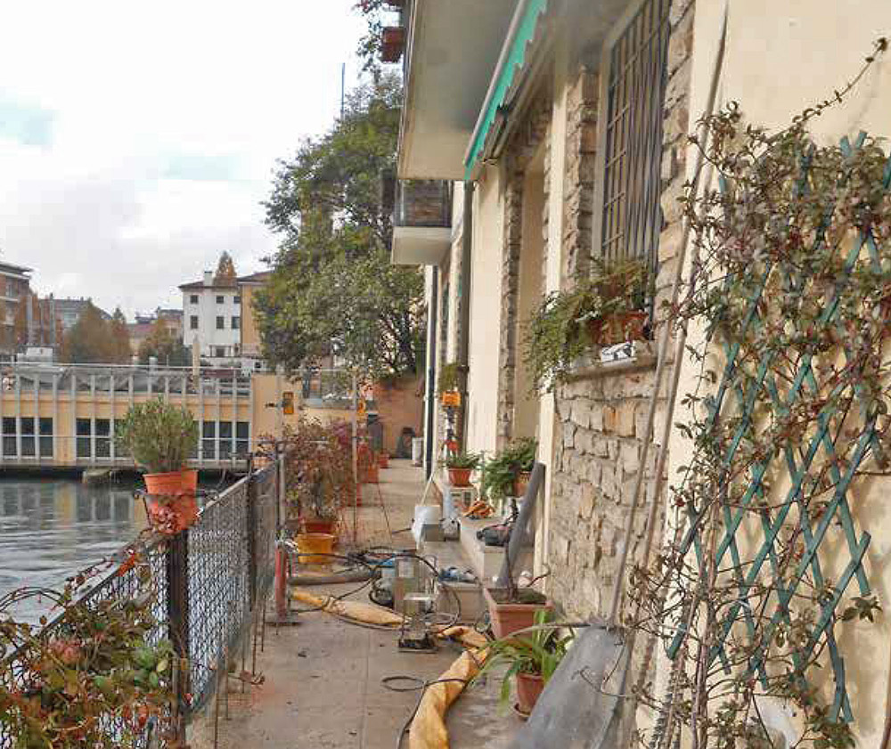 consolidamento muro spondale con resine uretek