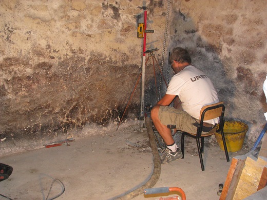 iniezione resine espandenti riempimento cavita