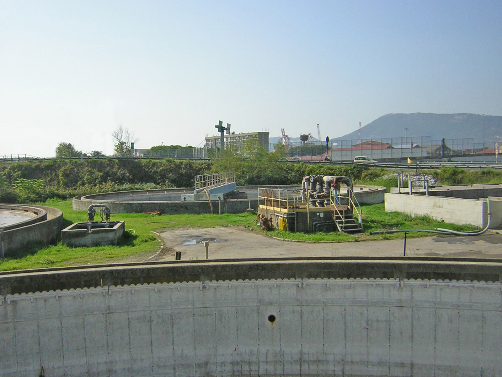 consolidamento terreno fondazione con iniezione resine espandenti uretek