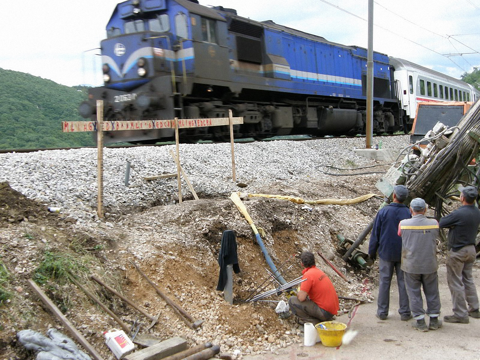 consolidamento terrapieno ferroviario-con iniezioni di resina espandente