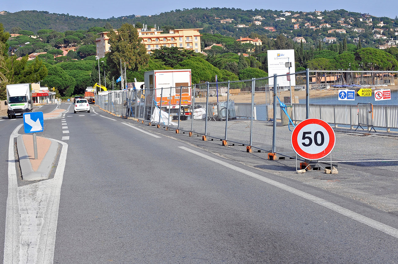 cedimento della carreggiata di una strada intervento di consolidamento delle fondazioni