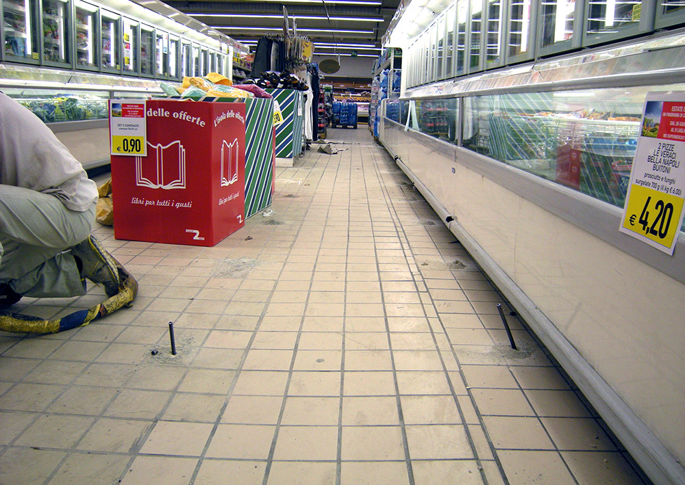 avvallamenti pavimentazione supermercato