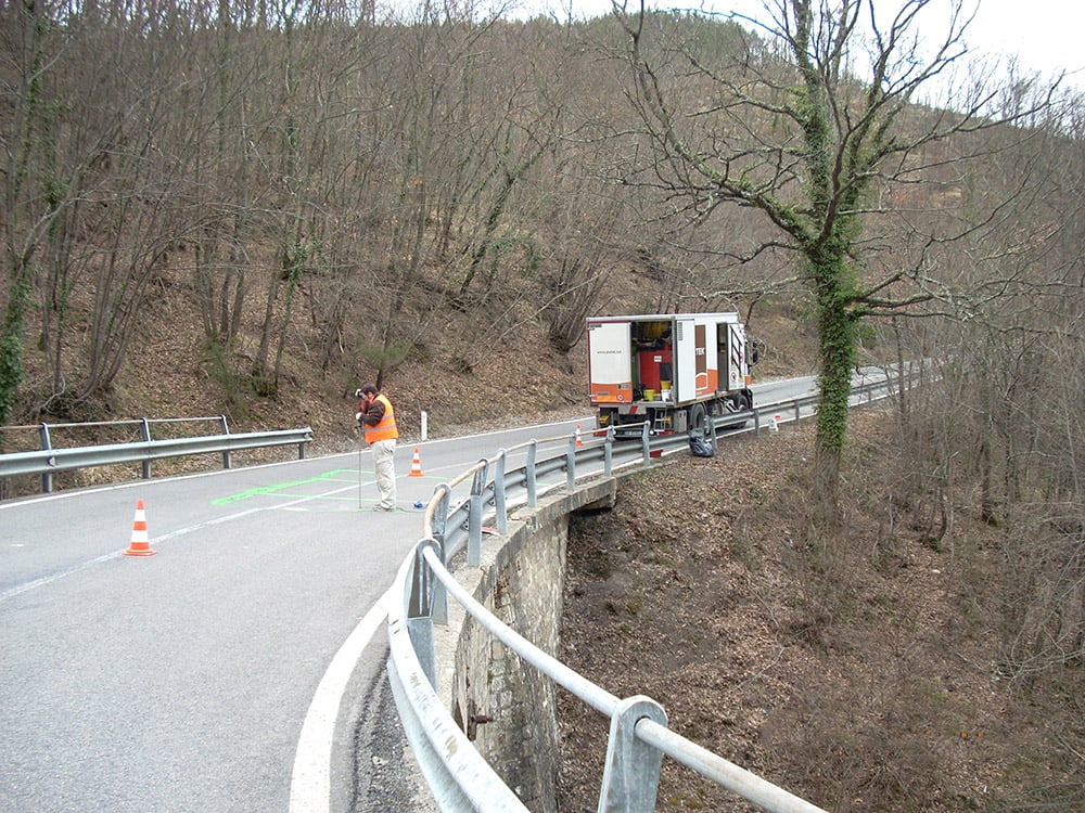 dettagli intervento consolidamento terreno di fondazione piano stradale