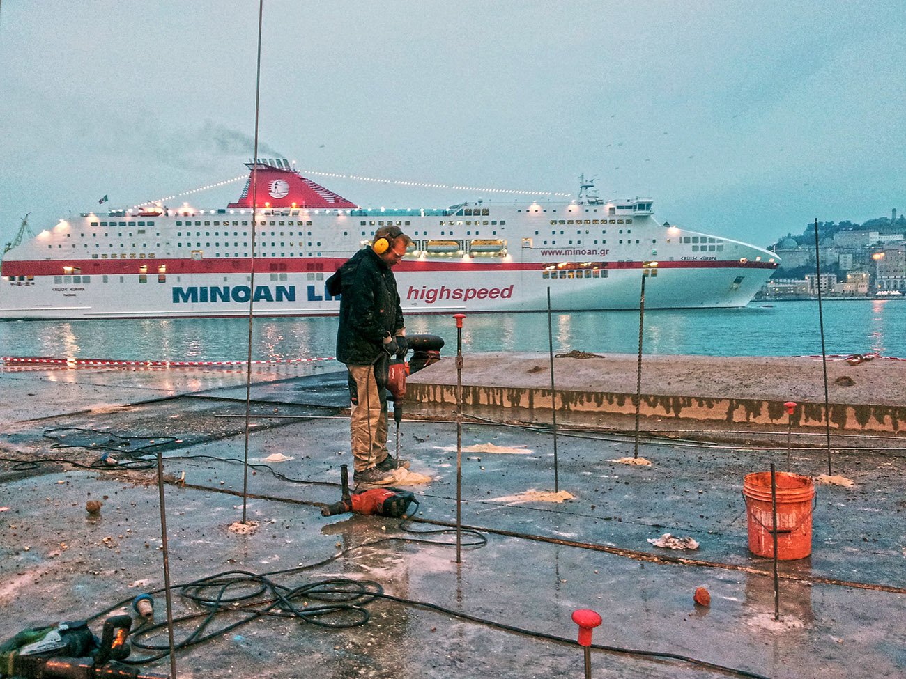 consolidiamento terreno di fondazione porto navale