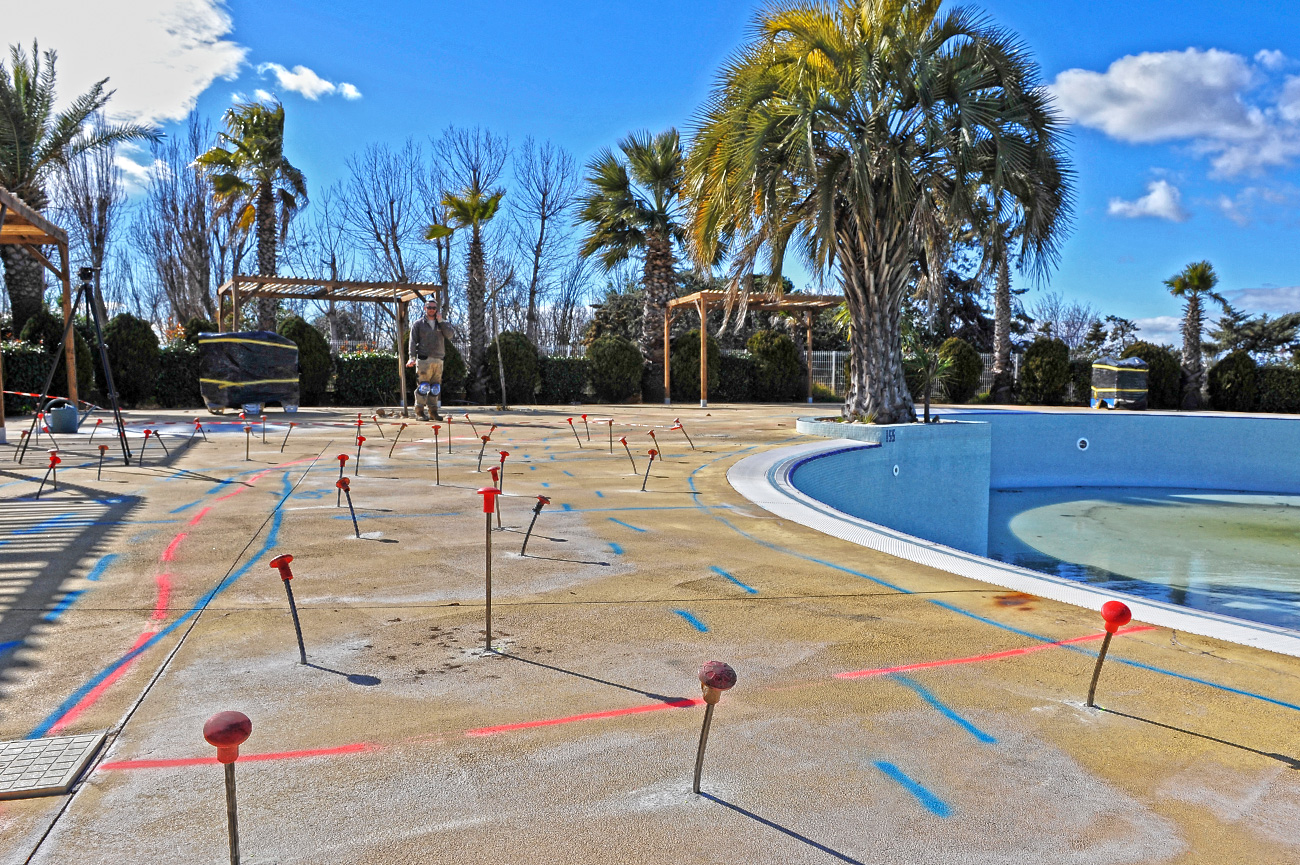 sollevamento pavimentazioni piscina con iniezione di resine